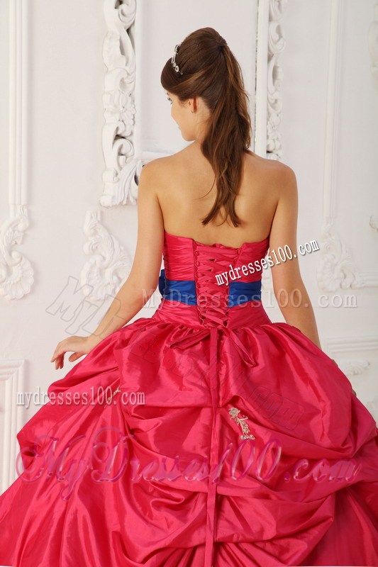 Beaded Ruching Pick-ups and Appliques Sweet 16 Dresses with Blue Bowknot