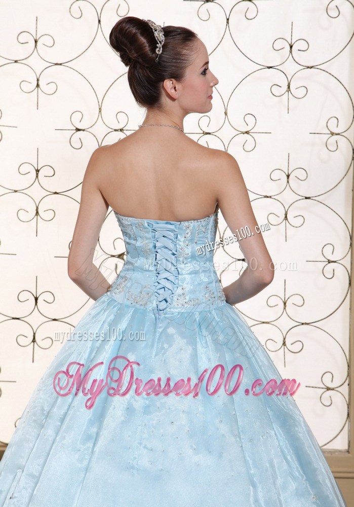 Light Blue Organza Quinceanera Party Dress with Appliqued and Beaded Bodice