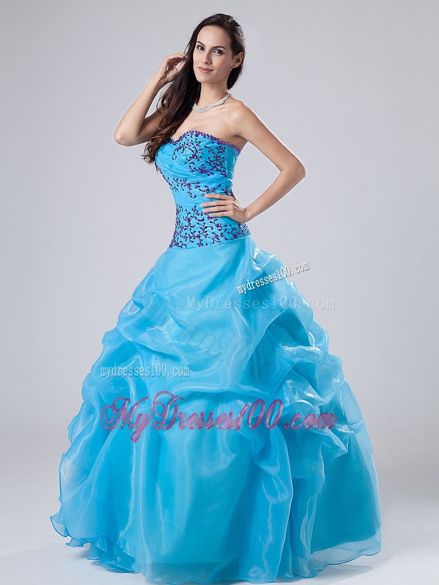 Ruche Ruffles and Pick-ups Sweet 15 Dresses with Beaded Purple Appliques
