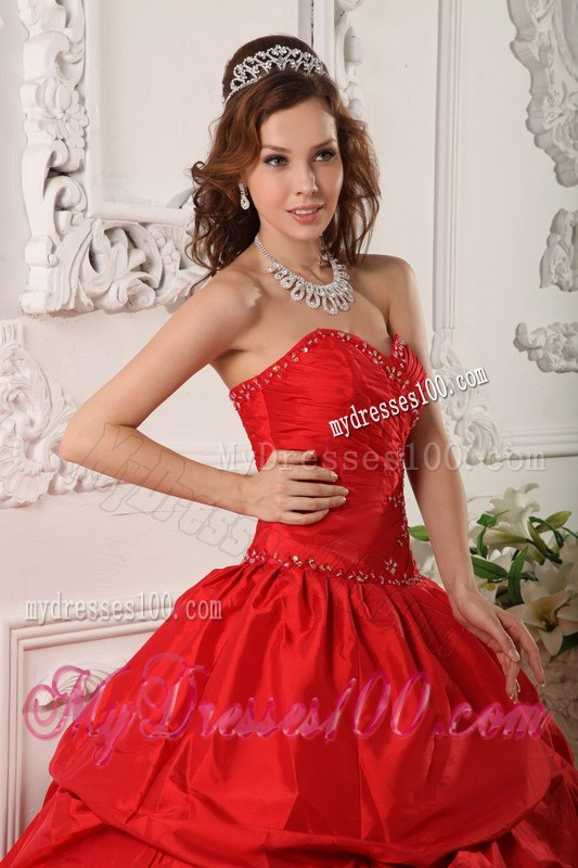 Exclusive Sweetheart Puffy Sweet sixteen dresses with Pick-ups and Jewelries