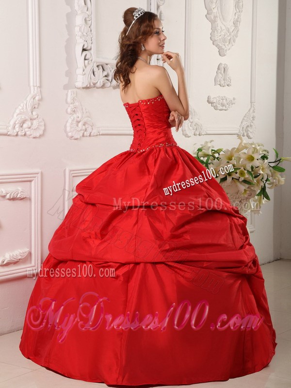 Exclusive Sweetheart Puffy Sweet sixteen dresses with Pick-ups and Jewelries