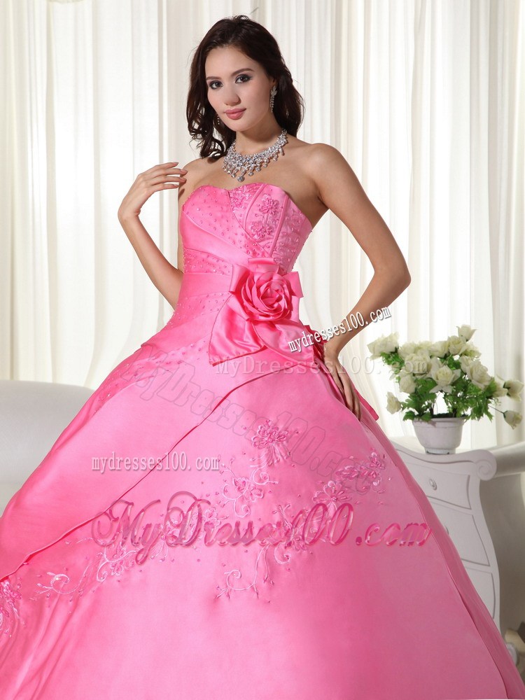 Strapless Beading and Appliques Quinceanera Dress Accent with Handle Flowers