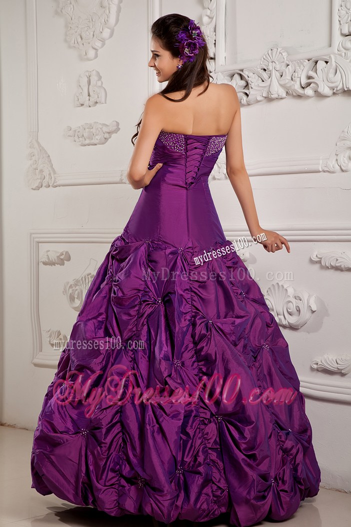 Elegant Purple Beaded Pick-ups Quinceanera Dresses Taffeta Floor Length