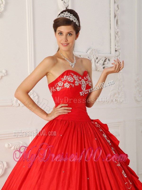 Bodice Sweet 16 Dresses in Red with Petal Slit and White Floral Embroideries