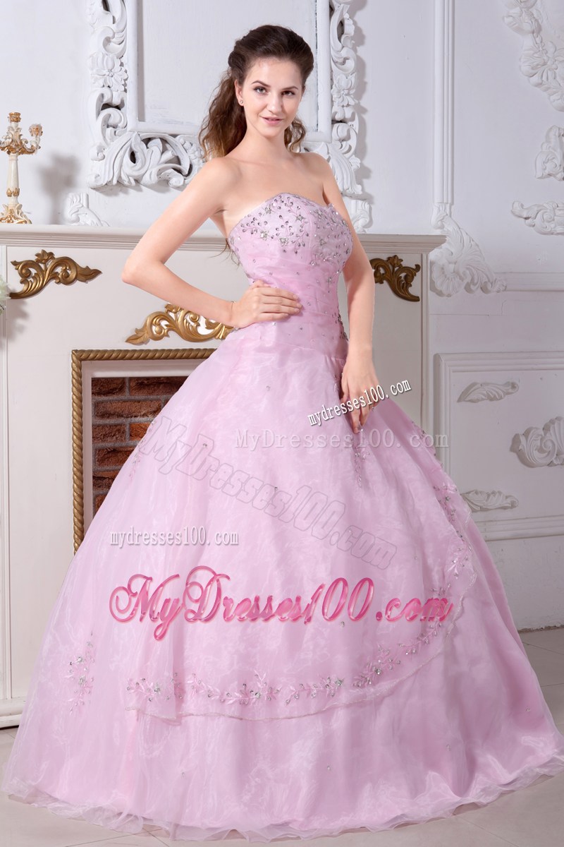 Beading and Appliques Sweetheart Organza Sweet 15 Dresses in Baby Pink