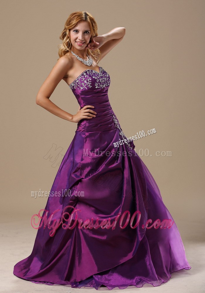 Lace-up Back Quinceanera Party Dress with Slit and Beaded Appliques