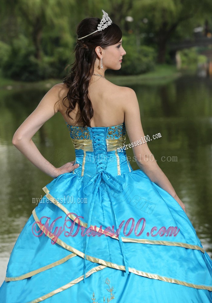Elegant Aqua Blue Corset Back Quinceanera Dresses with Gold Hem Appliques