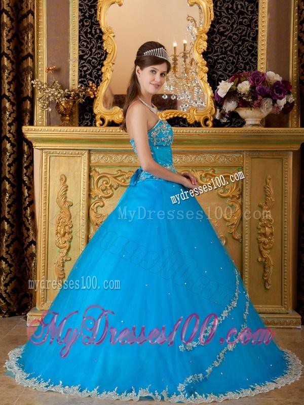 Floral Appliques Decorated Quinceanera Party Dress in Blue with Lace Hemline