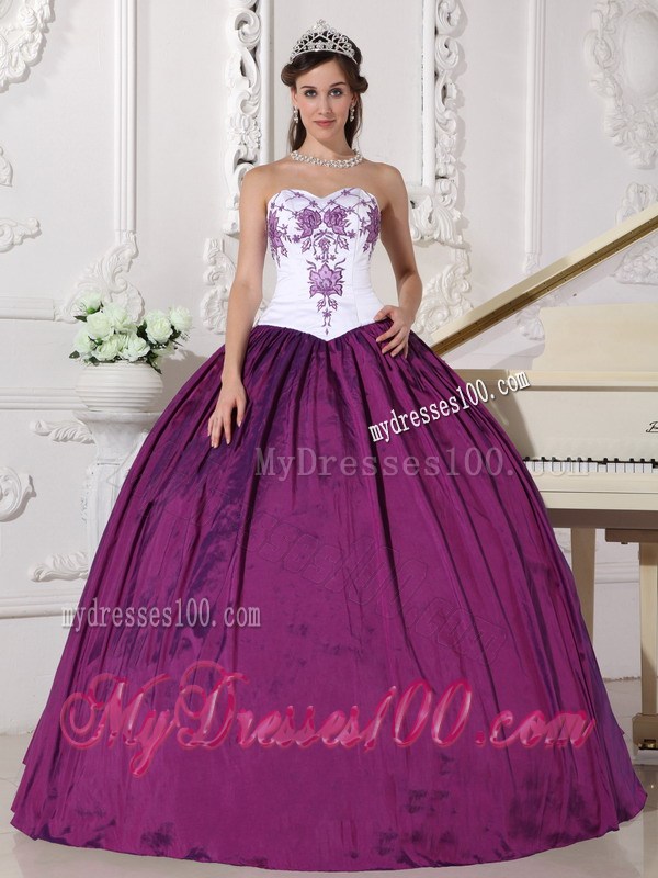 White and Purple Quinceanera Dresses with Big Puffy Skirt and Floral Embroideries