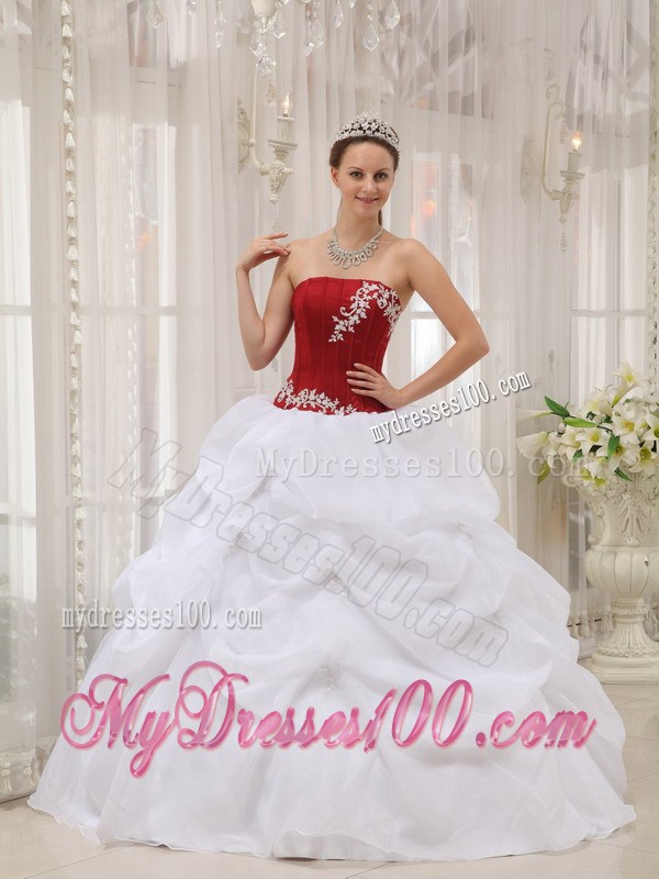 New Red and White Bodice Dress for Quince with Appliques and Pick-ups