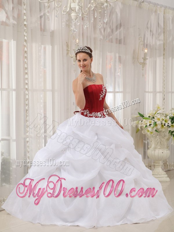 New Red and White Bodice Dress for Quince with Appliques and Pick-ups