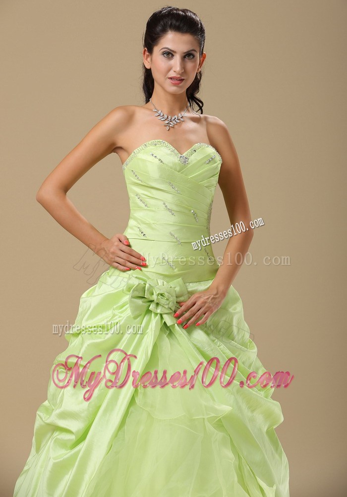 Ruching and Layers Sweet 15 Dresses in Light Green with Handle Flowers