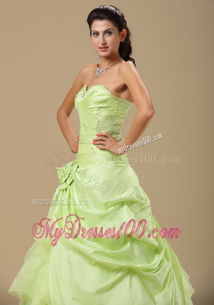 Ruching and Layers Sweet 15 Dresses in Light Green with Handle Flowers