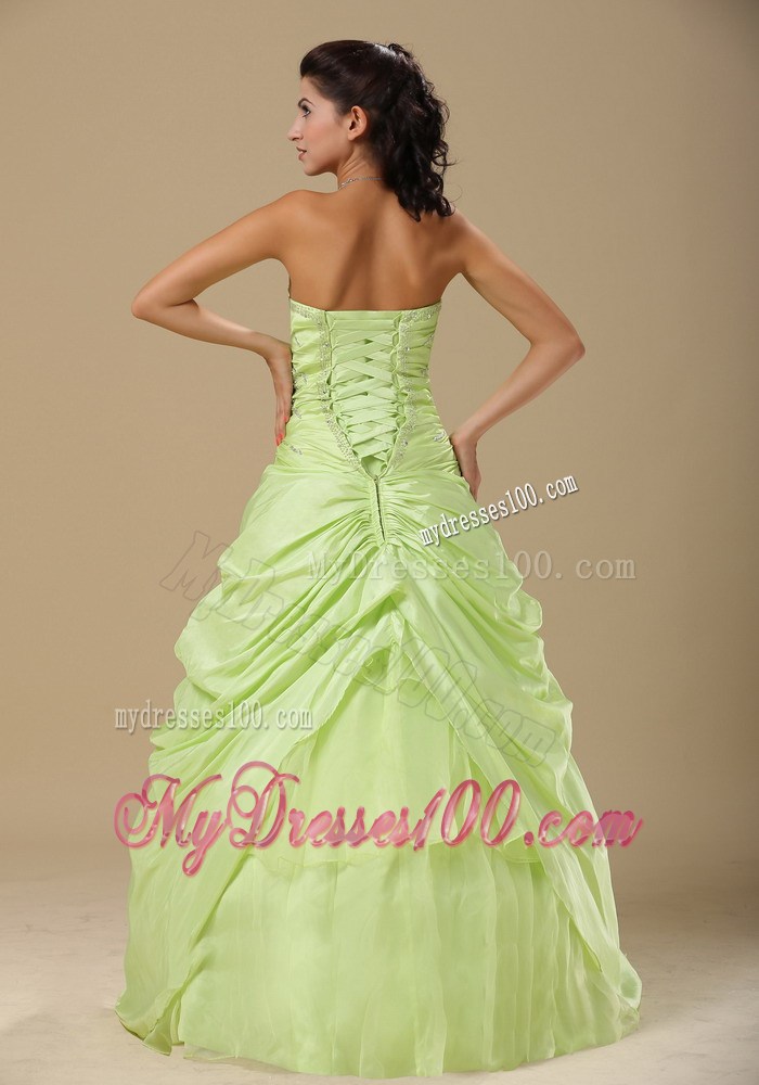 Ruching and Layers Sweet 15 Dresses in Light Green with Handle Flowers