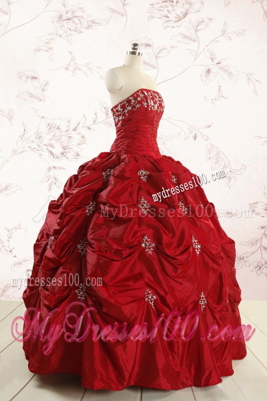 2016 Beautiful Sweetheart Appliques Quinceanera Dresses
