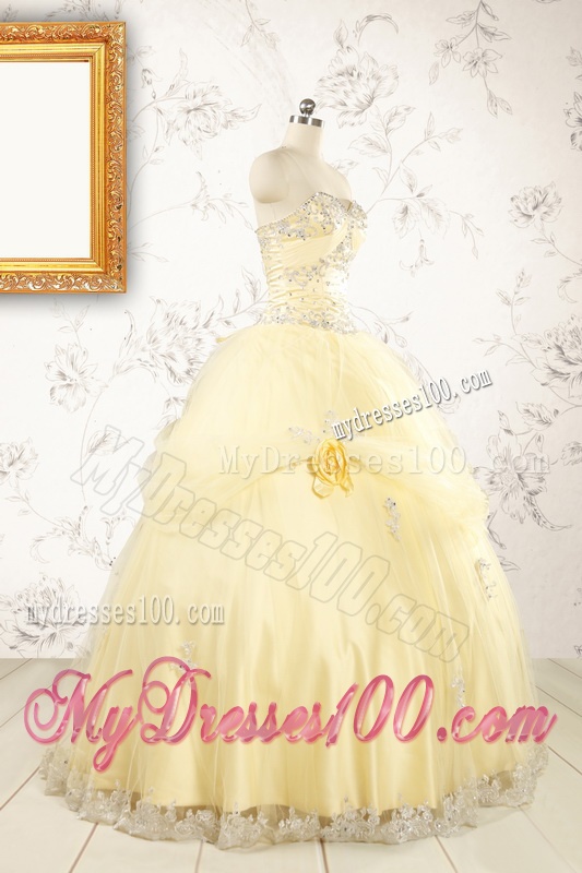 2016 Cute Beading Light Yellow Quinceanera Dresses