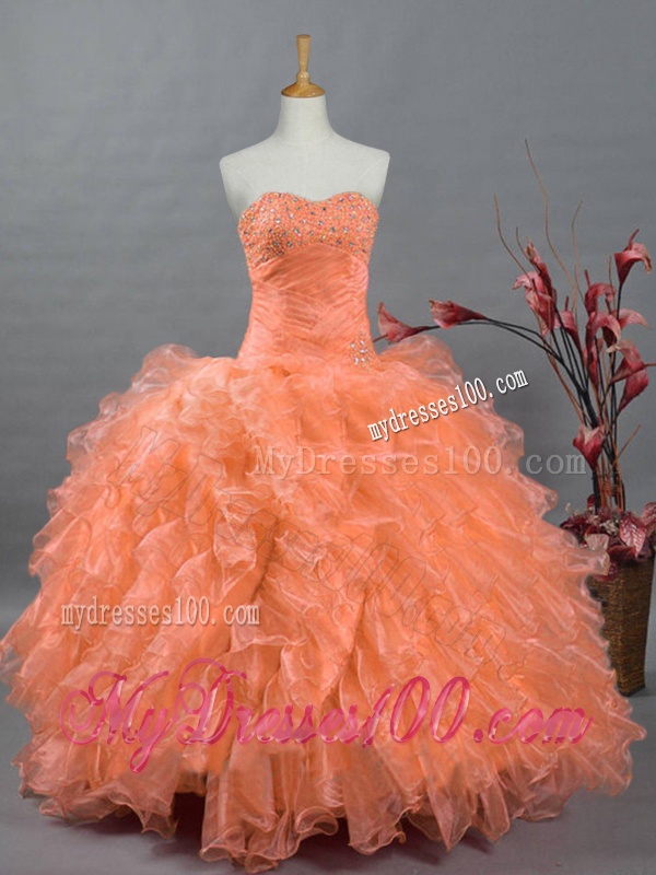 2016 Fashionable Sweetheart Quinceanera Gowns with Beading and Ruffles