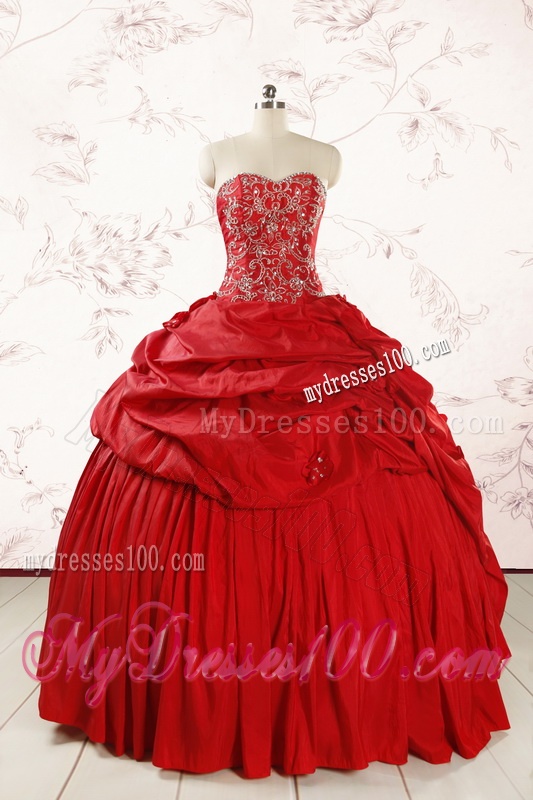 2016 Puffy Sweetheart Beading Quinceanera Dresses in Red