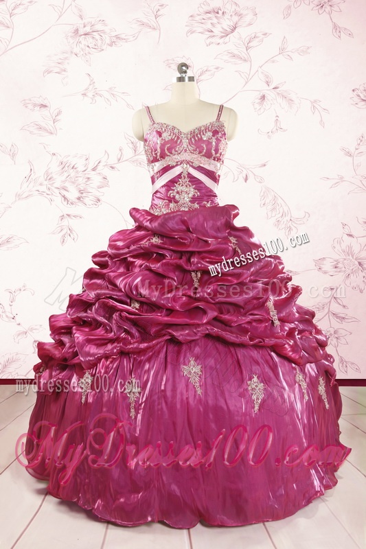 2016 Unique Appliques Quinceanera Dresses with Spaghetti Straps