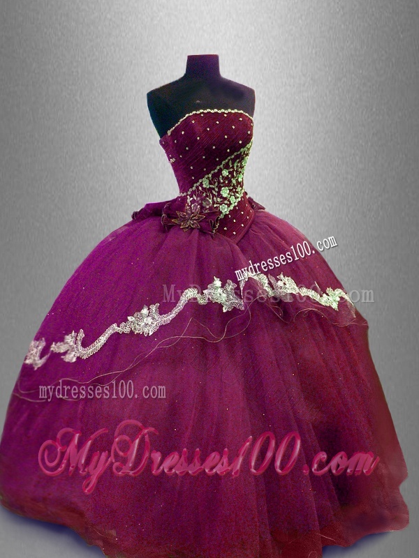 Fashionable Strapless Sweet 16 Dresses with Appliques