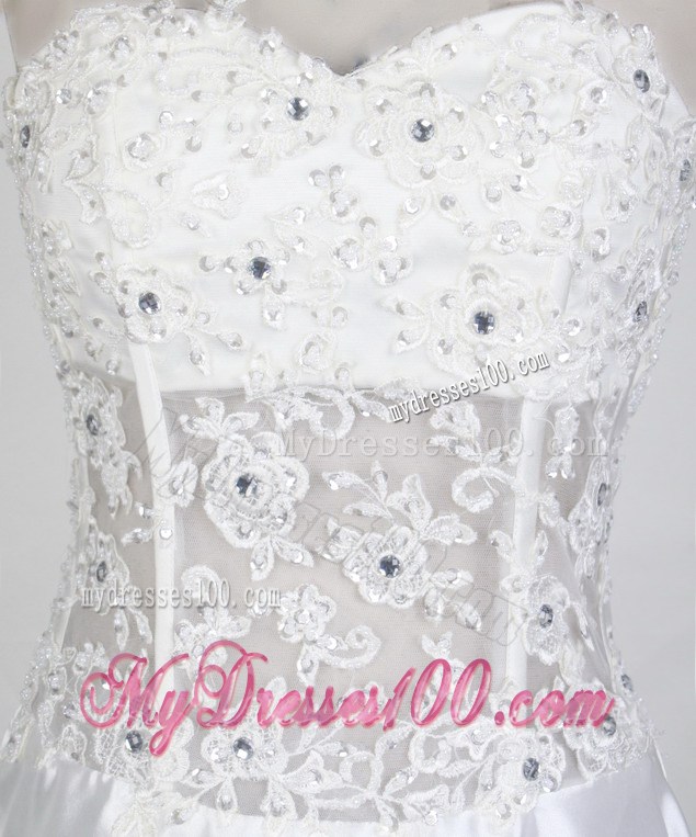 Floor-length White Prom Dress Decorated with Jewelry and Lace Flowers