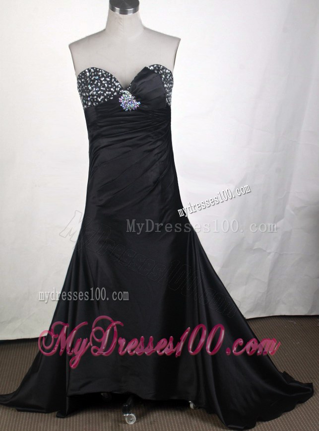 Beaded Sweetheart Black A-line Brush Prom Dresses