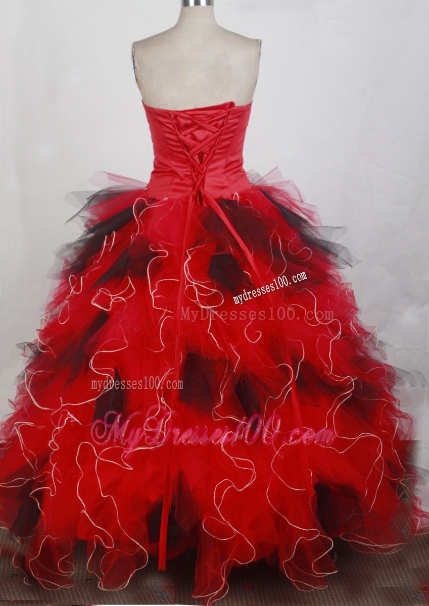 Ruffles Beaded Sweetheart Appliques Red and Black Quinceanera Dresses