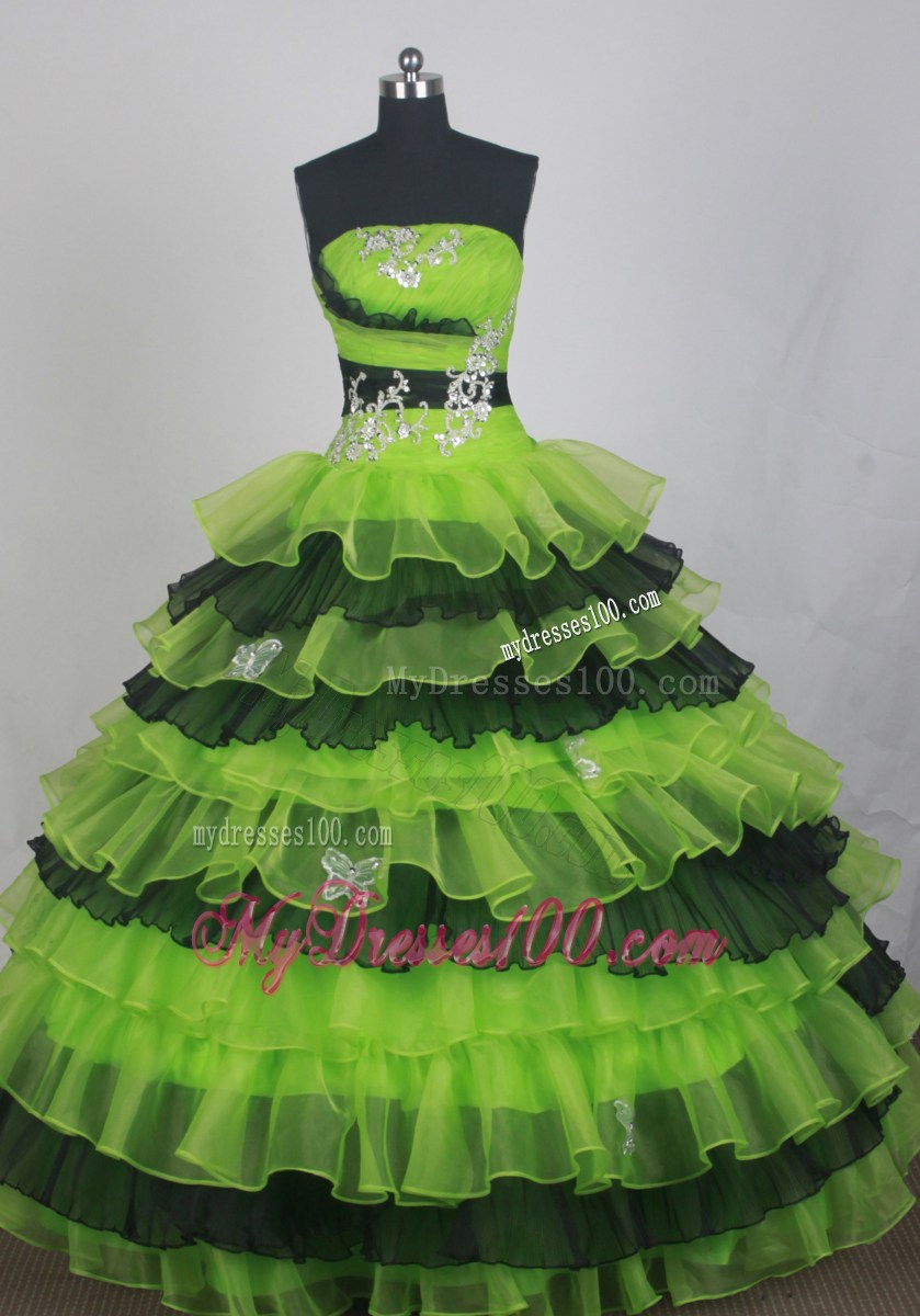 Appliqued Spring Green and Black Quiceanera Dress with Layers