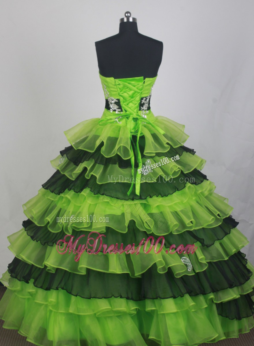 Appliqued Spring Green and Black Quiceanera Dress with Layers