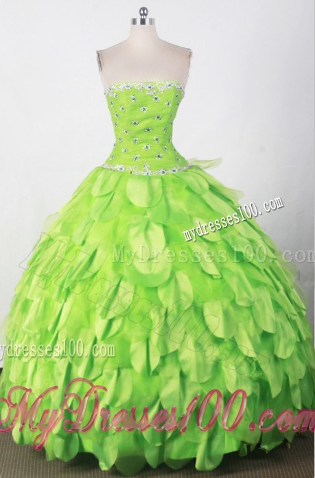 Spring Green Quinceanera Dresses 16 with Flower-Like Beading and Layered Petals