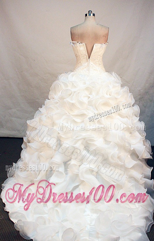 Beautiful Strapless White Quinceanera Dress with Ruffled Layers