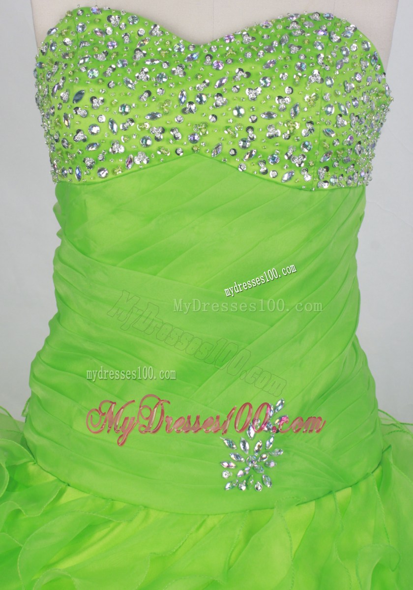 2013 Spring Sweetheart Beading Ruffles Spring Green Quinceanera Dress