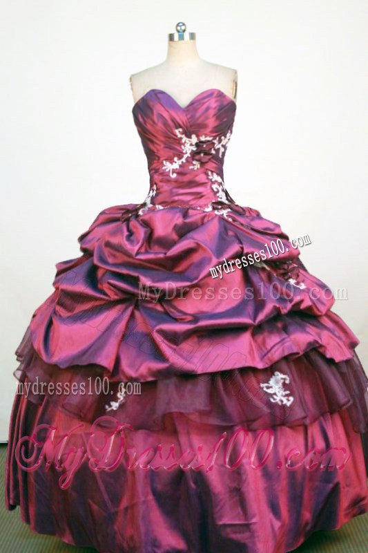 Fashion Pick-ups Appliques Burgundy Quinceanera Dress Layers
