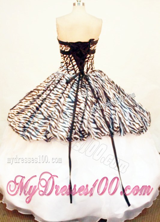 Sweetheart Floor-length Quinceanera Dress in Zebra and Organza