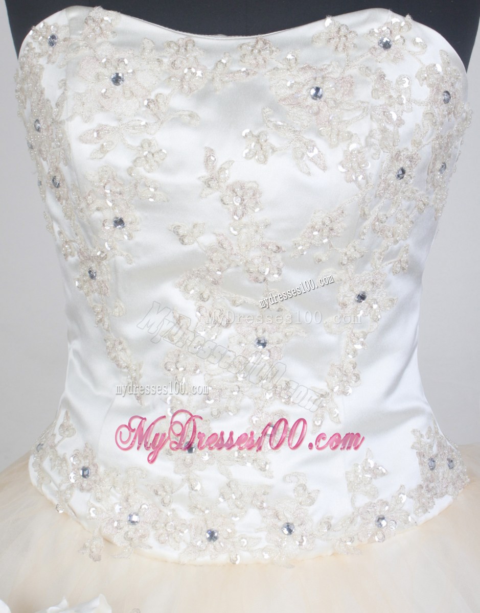 Beading Decorate White and Champagne Tulle Quinceanera Dress