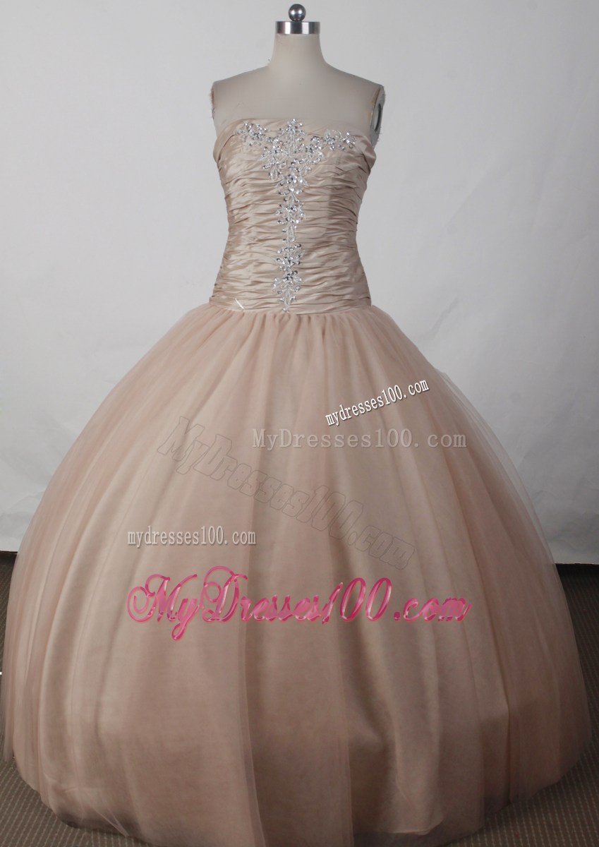 Elegant Champagne Strapless Tulle Quinceanera Dress with Beading