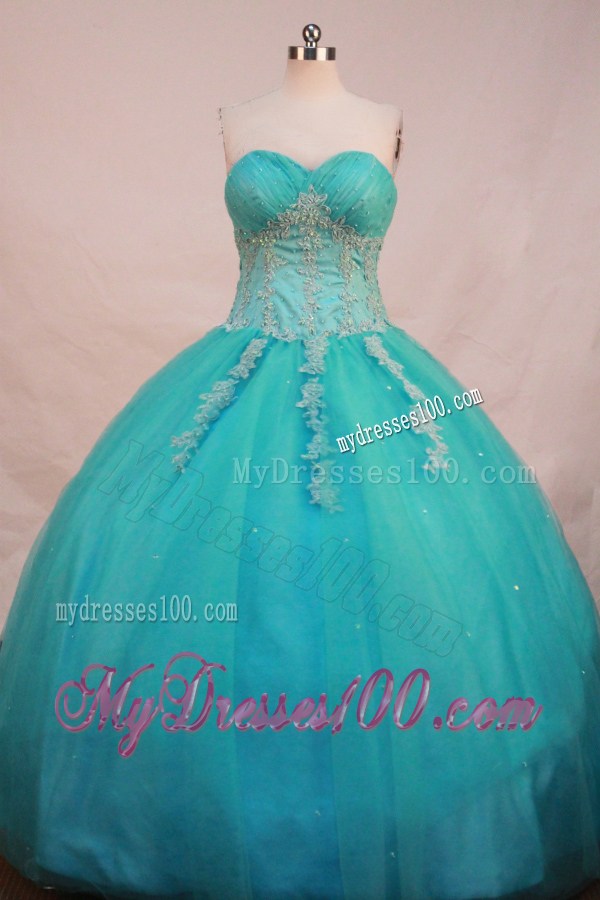 Sweetheart Diamonds and Appliques Decorate Quinceanera Dresses in Aqua Blue