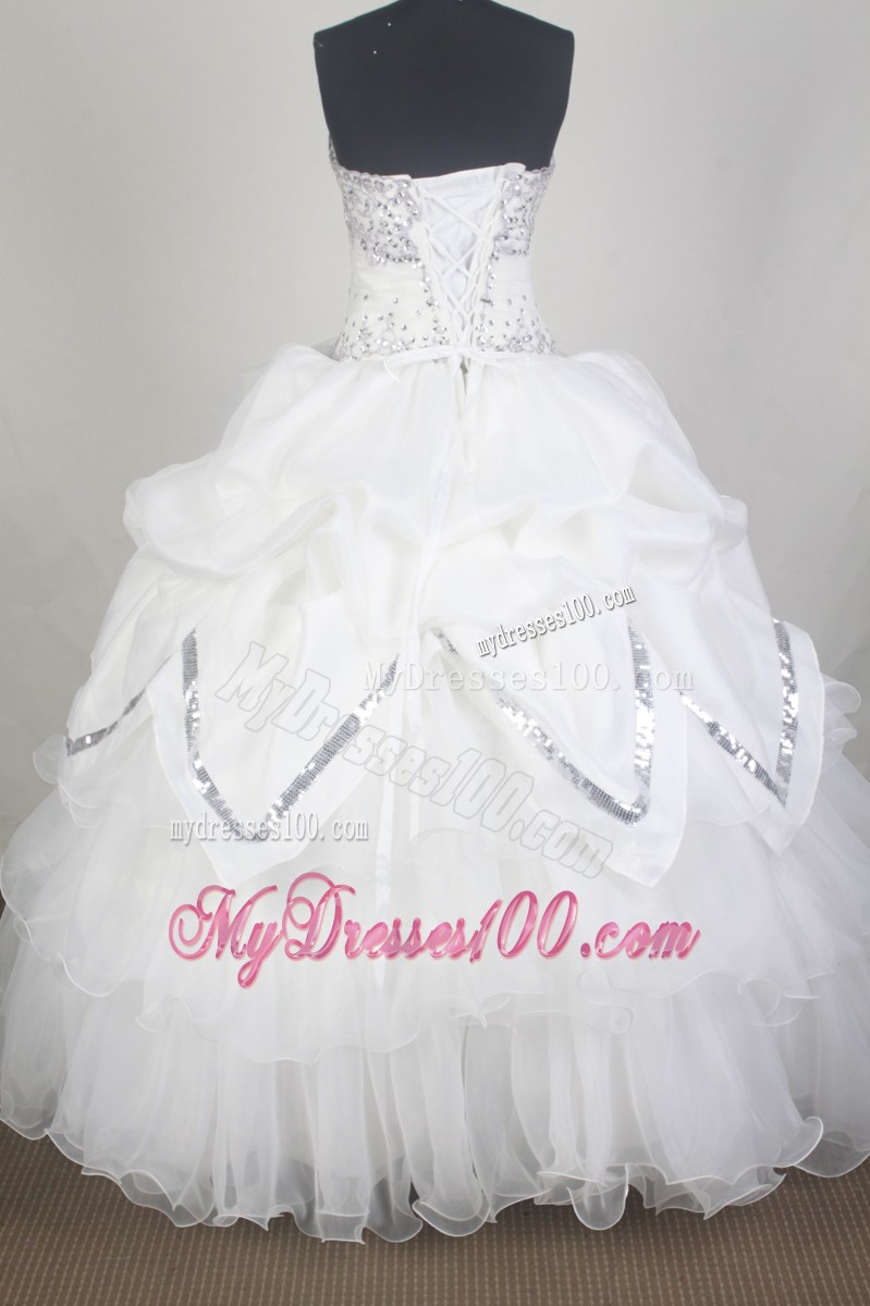 Innocent Pick-ups and Layers Decorate White Quinceanera Dress
