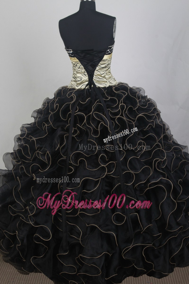 Pattern Decorate Waist Black Quinceanera Dress with Frilly Ruffles