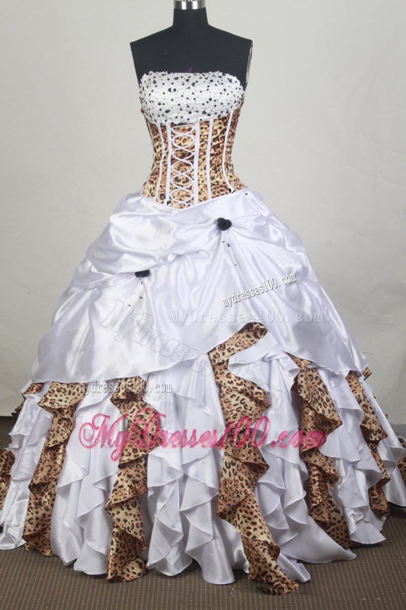 Ruffled Chapel Train Quinceanera Gowns in White and Leopard Print