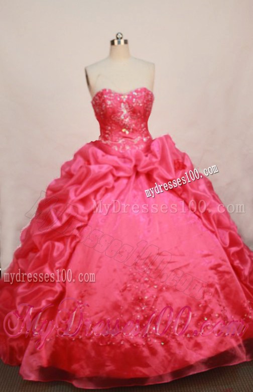 Exquisite Appliques Decorate Hot Pink Beading Quinceaneras Dress