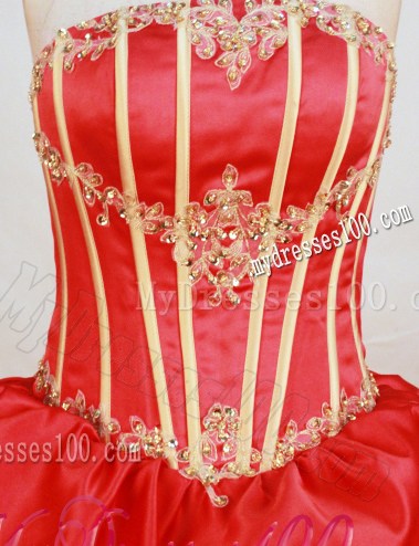 Pretty Appliques Corset Back Pick-ups Quinceanera Gowns in Red