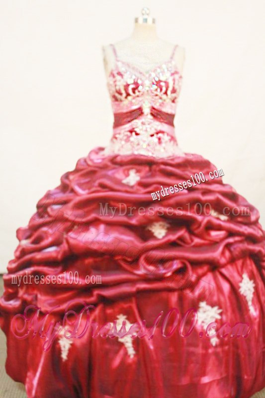 Gorgeous Straps Appliques with Beading Lace-up Sweet 15 Dress