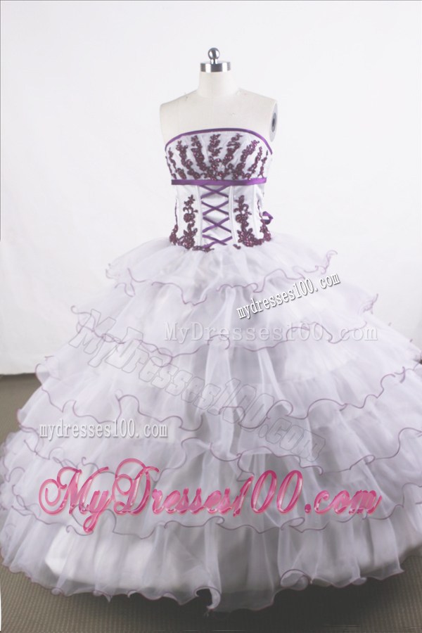Gorgeous Strapless Appliques White Organza Quinceanera Dress