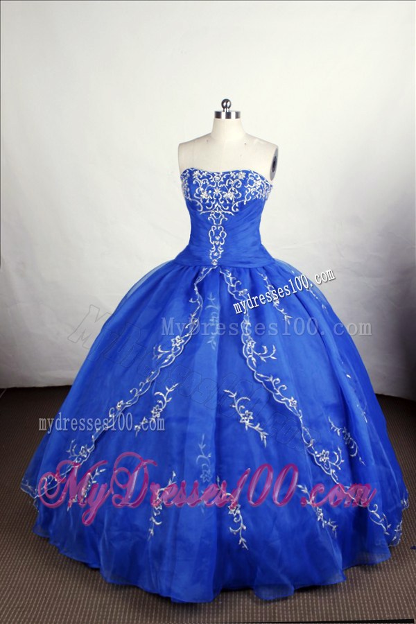 Detachable Organza Strapless Quinceanera Dress with Embroidery