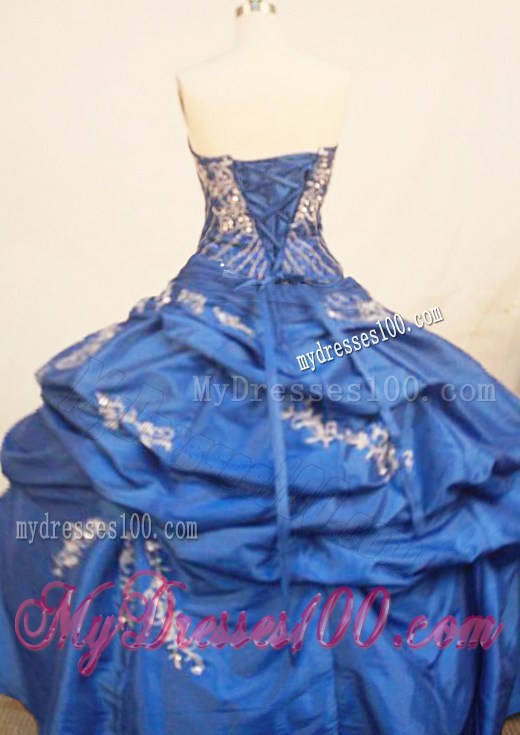 Pretty Royal Blue Floor-length Quinceanera Gown with Appliques