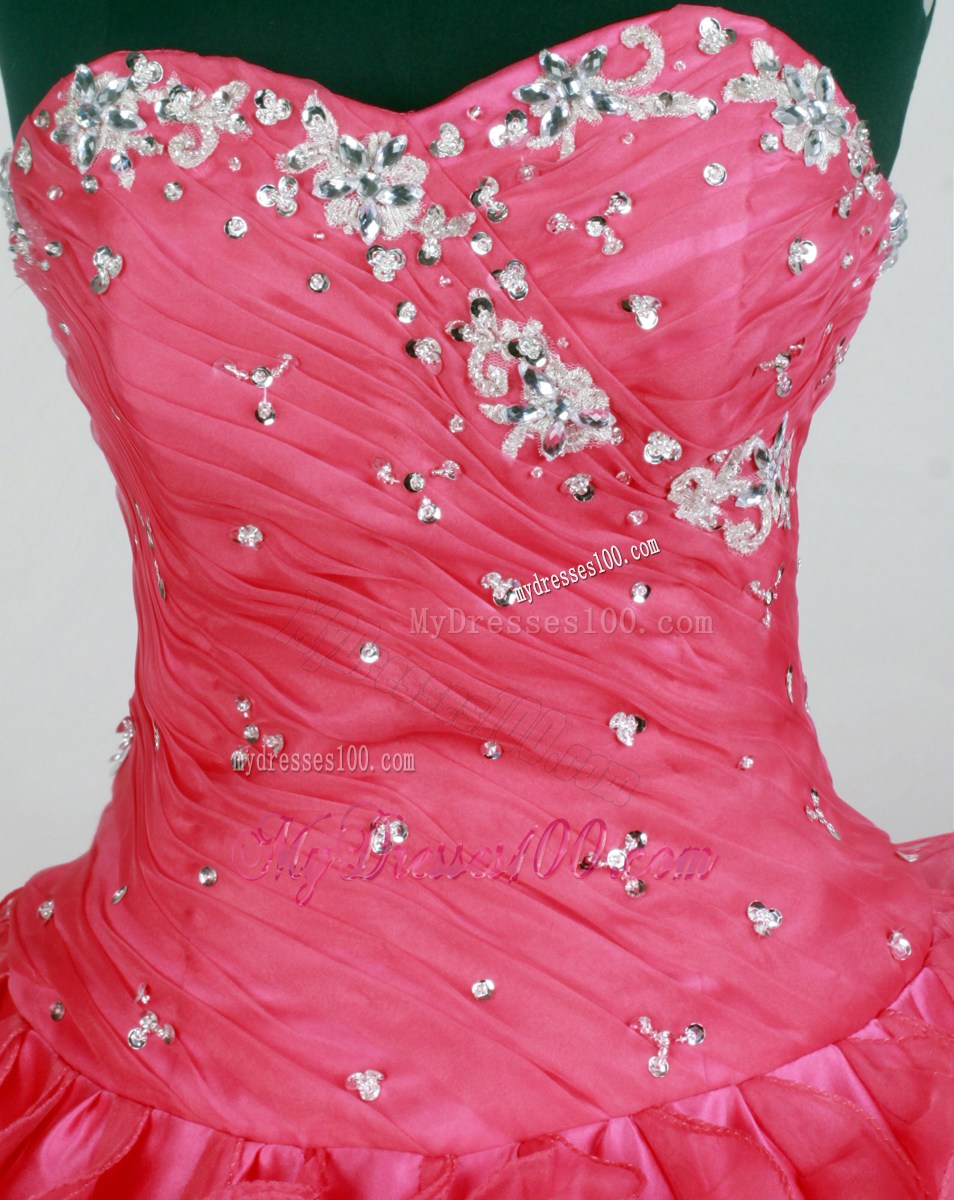 2013 Pretty Ball Gown Sweetheart Ruffles Quinceanera Dress