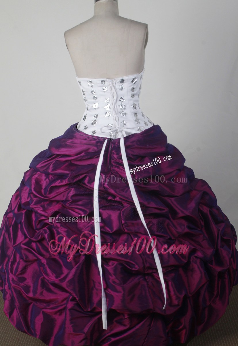Star Appliques White and Eggplant Dresses 16 with Layers and Pick-ups