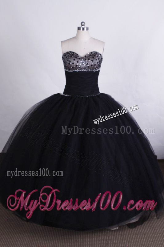 Simple Sweetheart Floor-length Beaded Black Quinceanera Gown