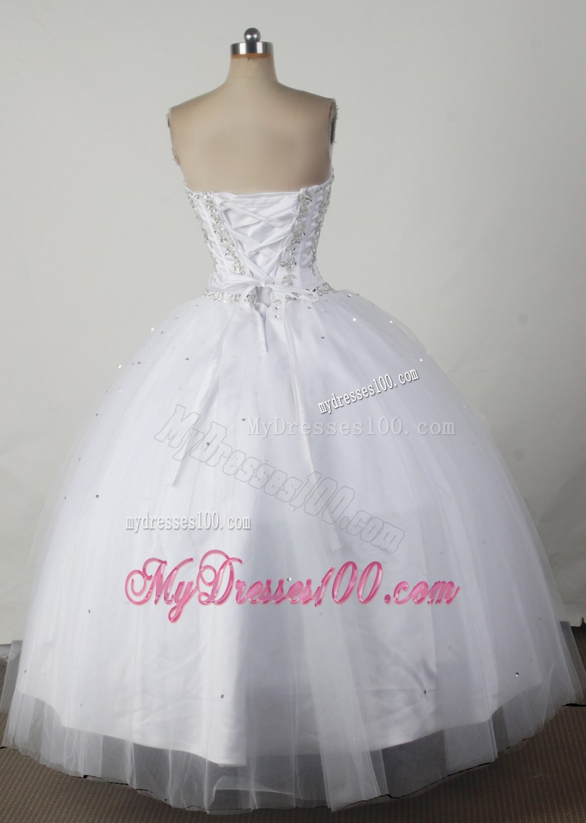 White Taffeta and Tulle Quinceanera Dress with Beaded Embroidery